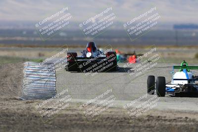 media/Oct-26-2025-CalClub SCCA (Sun) [[8ce1e69566]]/Group 3/Grapevine/